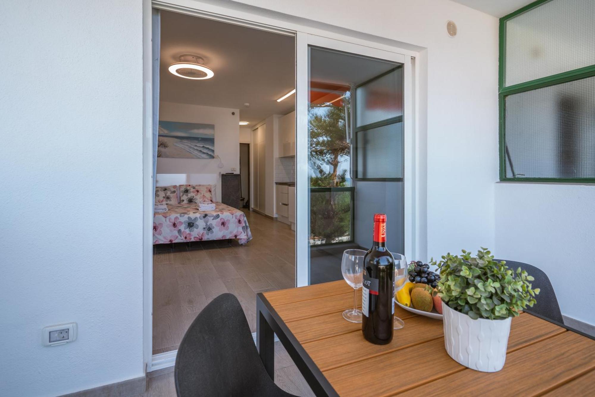 Go2Tenerife Apart'Dida Pool & First Line Of The Sea ลอส กริสเตียนอส ภายนอก รูปภาพ